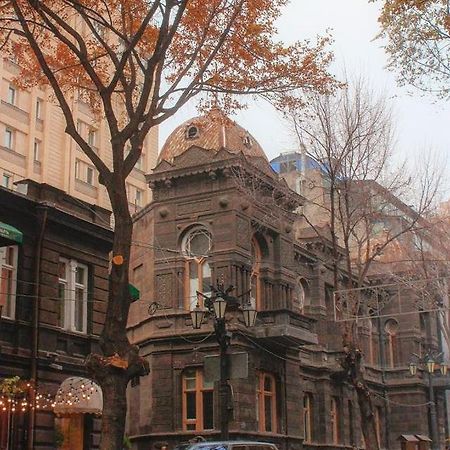 Downtown Inn Jerevan Buitenkant foto